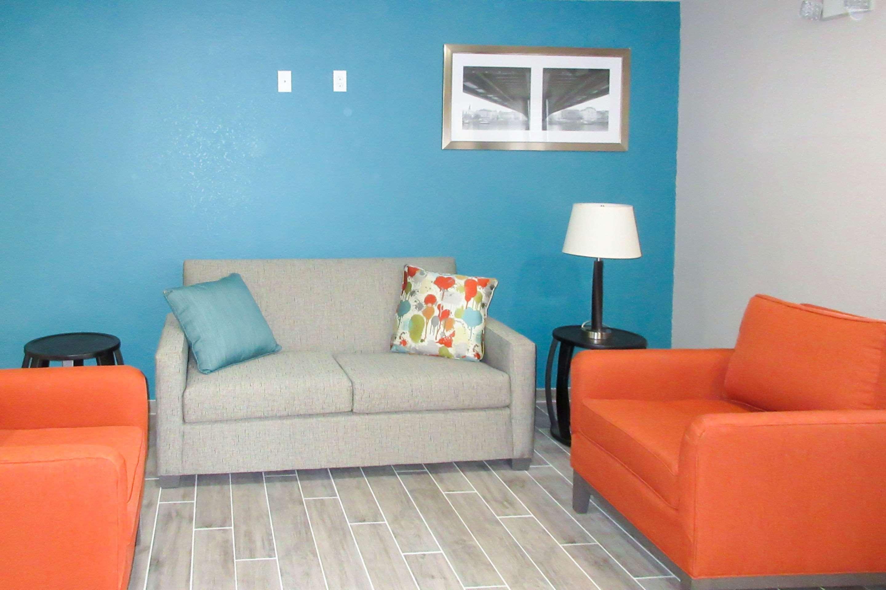 Quality Inn & Suites Hammond Near I-8090 Bagian luar foto