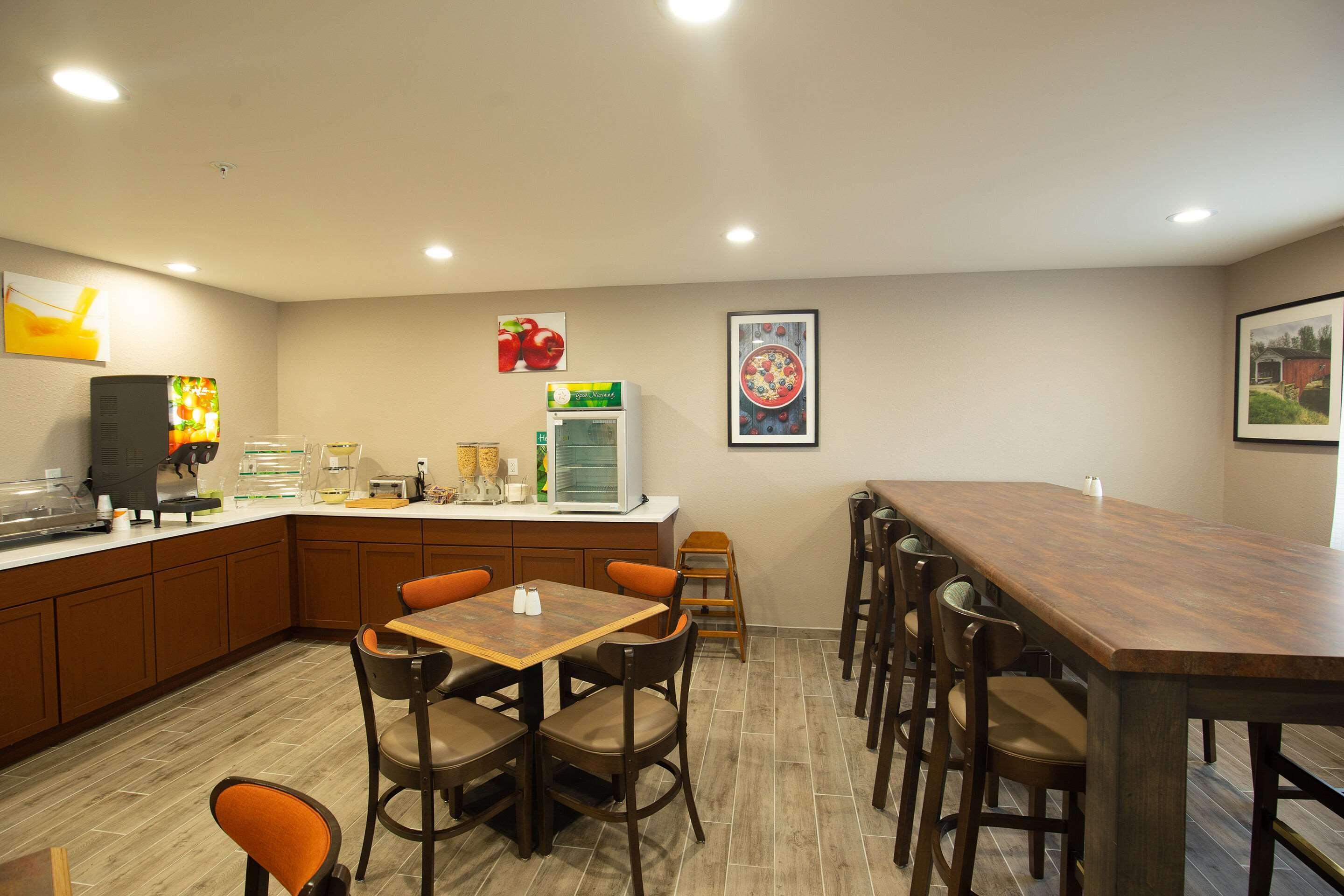 Quality Inn & Suites Hammond Near I-8090 Bagian luar foto